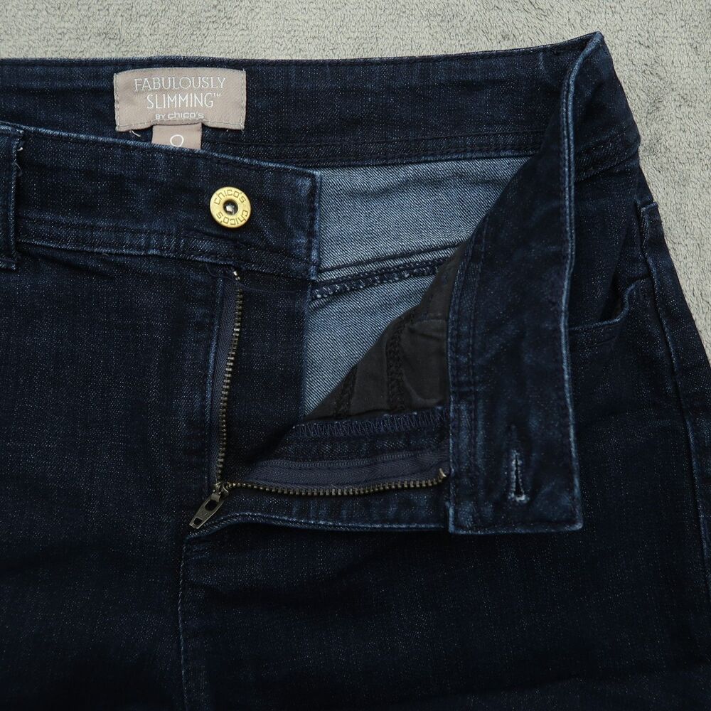 Chico's Jeans Women's Size 0 US-4 Blue Mid-Rise Slimming Crop Denim 23" Inseam - Picture 3 of 16